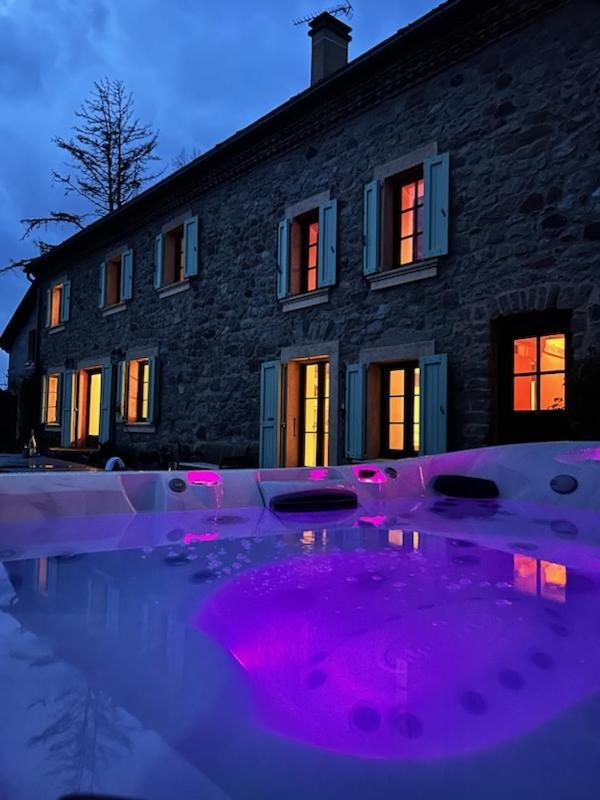 Lerefugedetiti Villa Buissard Bagian luar foto