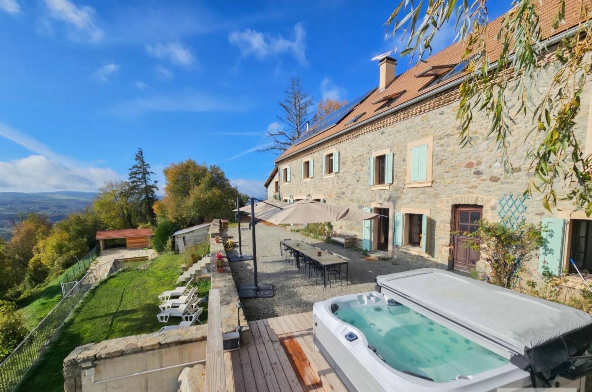 Lerefugedetiti Villa Buissard Bagian luar foto
