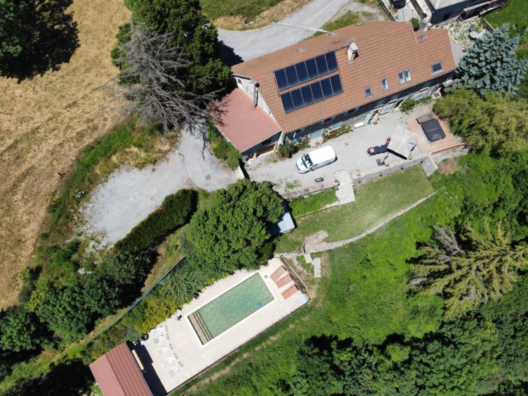 Lerefugedetiti Villa Buissard Bagian luar foto